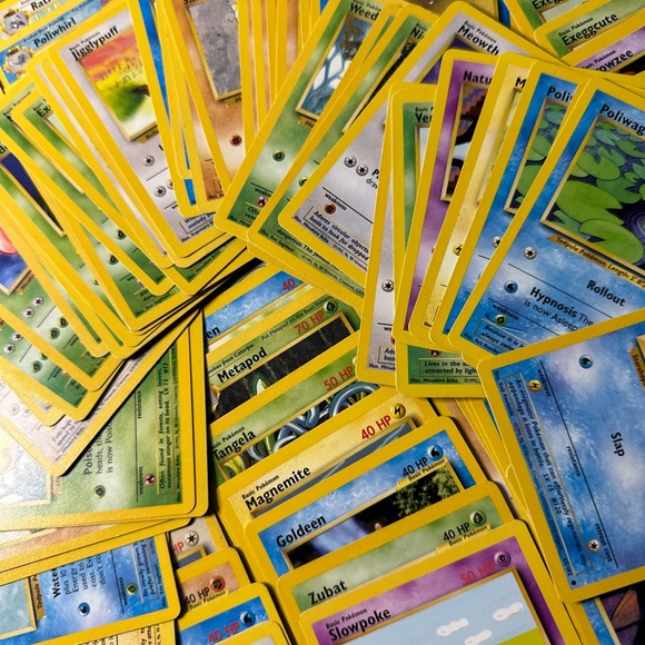 120 Pokemon Cards Mystery Pack - Ultra Rares + Vintage + Holos & More! AUTHENTIC - Picture 5 of 16